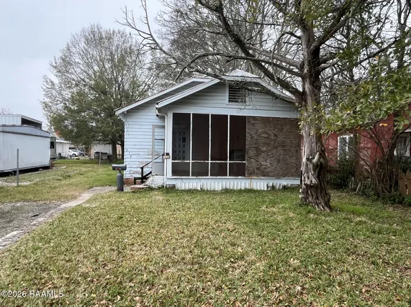 212 E Pershing St, New Iberia, LA 70560