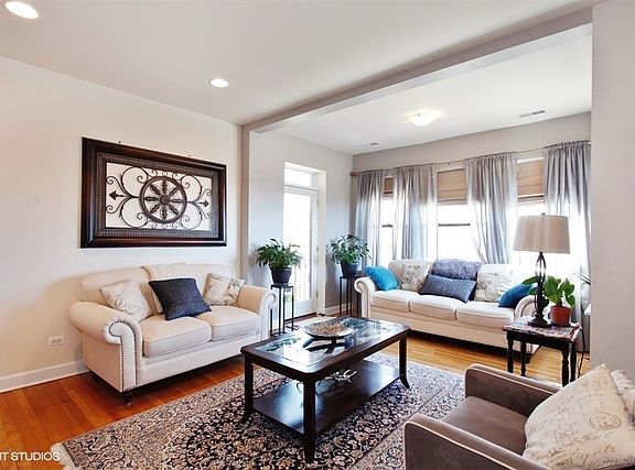 3rd image of 1325 W North Shore Ave APT 3N