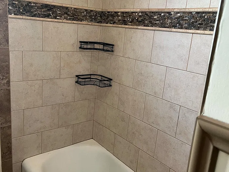 792 Washington Ave #2 — Photo 16