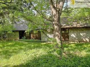 7618 S Arnett Rd, Grain Valley, MO 64029