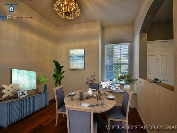 2nd image of 3721 Bridlewood Cir