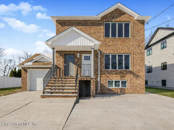 150 Weiner St, Staten Island, NY 10309