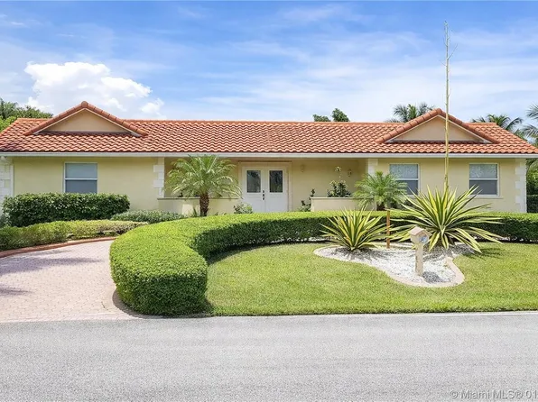 5701 SW 136th St, Pinecrest, FL 33156