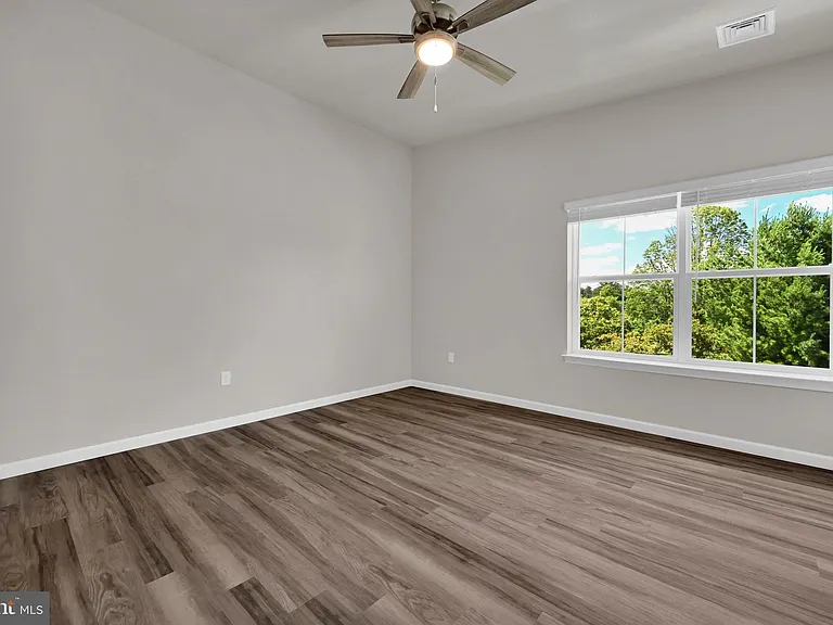 1000 Colby Ln #1204 — Photo 28