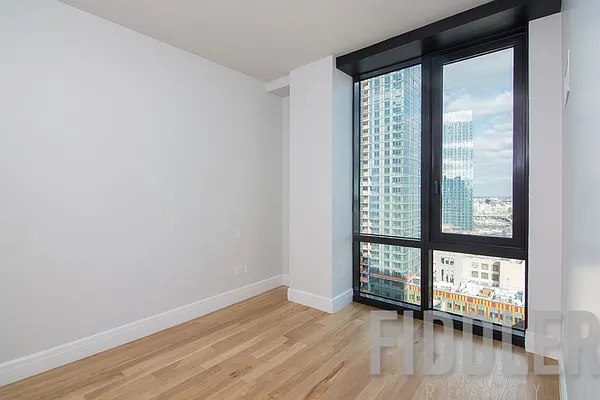 Rented by Fiddler Realty | media 163