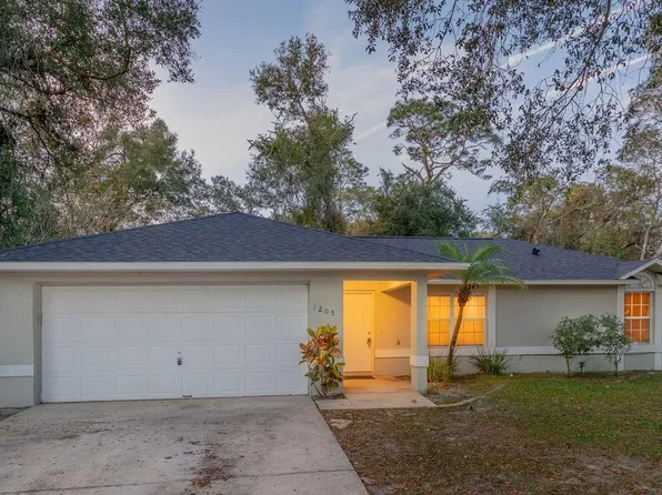 1209 7th St, Orange City, FL 32763
