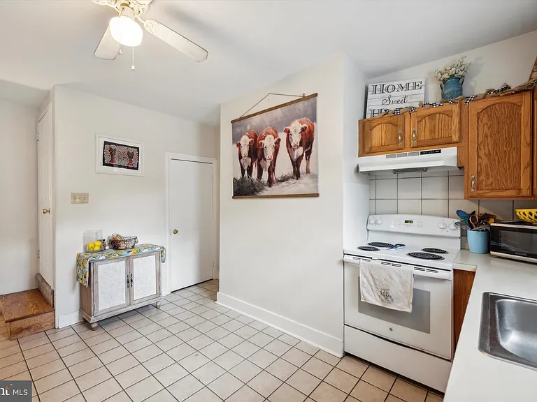 20 S Village Ave #1 — Photo 2