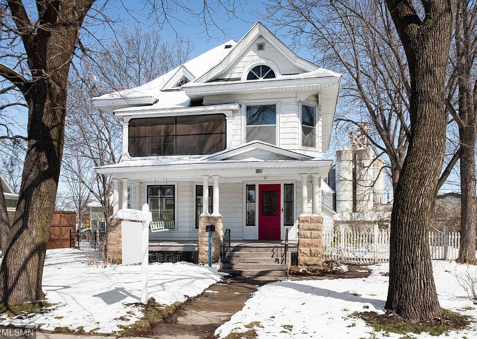 1st image of 128 W Main St