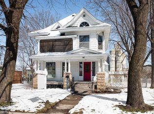 128 W Main St, Belle Plaine, MN 56011