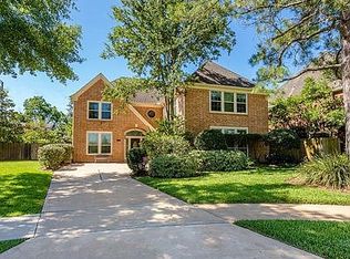 19 Sterling St, Sugar Land, TX 77479