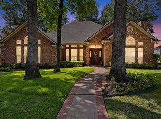 1012 Lovers Ln, Longview, TX 75604