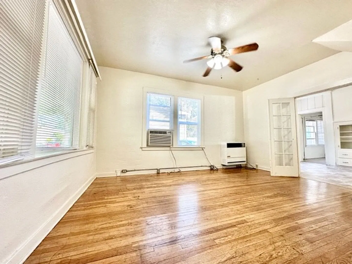**Summer 2027 - Reserve Now** Great location at 4th and Ivy Street — Photo 4