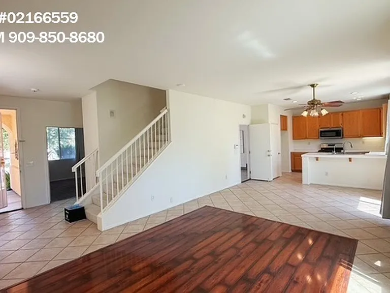 7371 Correspondence Dr — Photo 3
