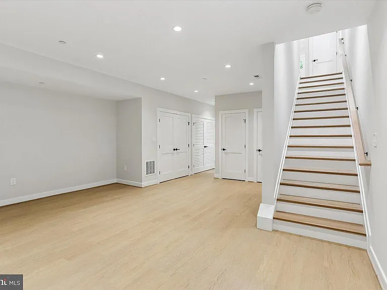3929 Fulton St NW #A — Photo 51