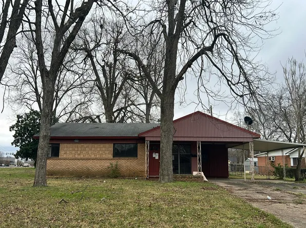 3308 Black Lake Cir, Bossier City, LA 71112