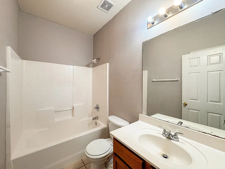 1212 Maple Terrace Dr — Photo 22