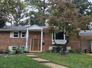 7512 Allan Ave, Falls Church, VA 22046