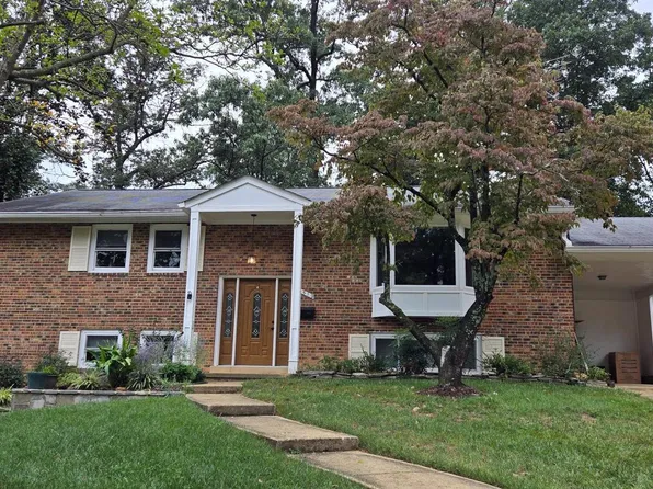 7512 Allan Ave, Falls Church, VA 22046