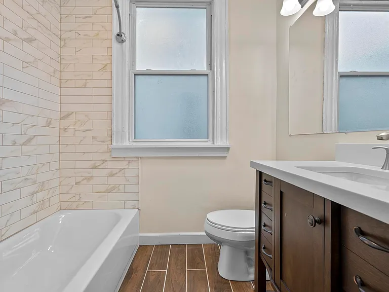 167 Norton St #1 — Photo 11