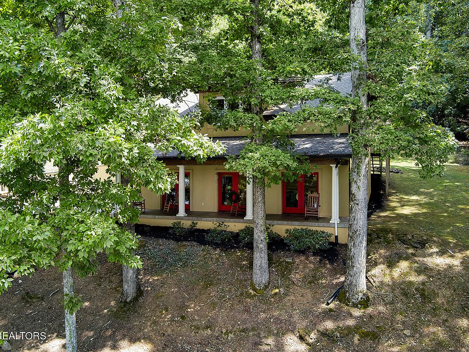 1st image of 4501 Lakeside Dr
