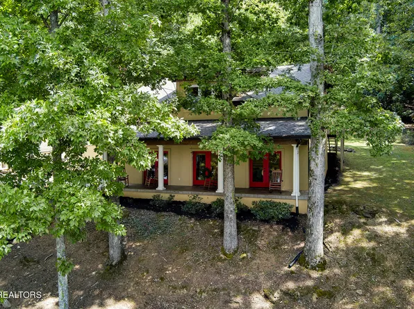 4501 Lakeside Dr, Lenoir City, TN 37772