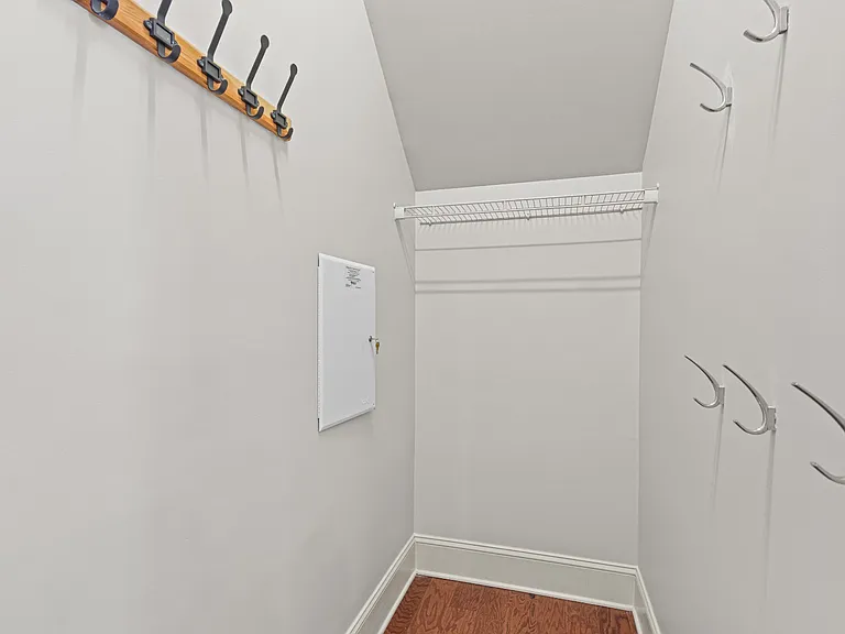 1245 Redbud Dr — Photo 18