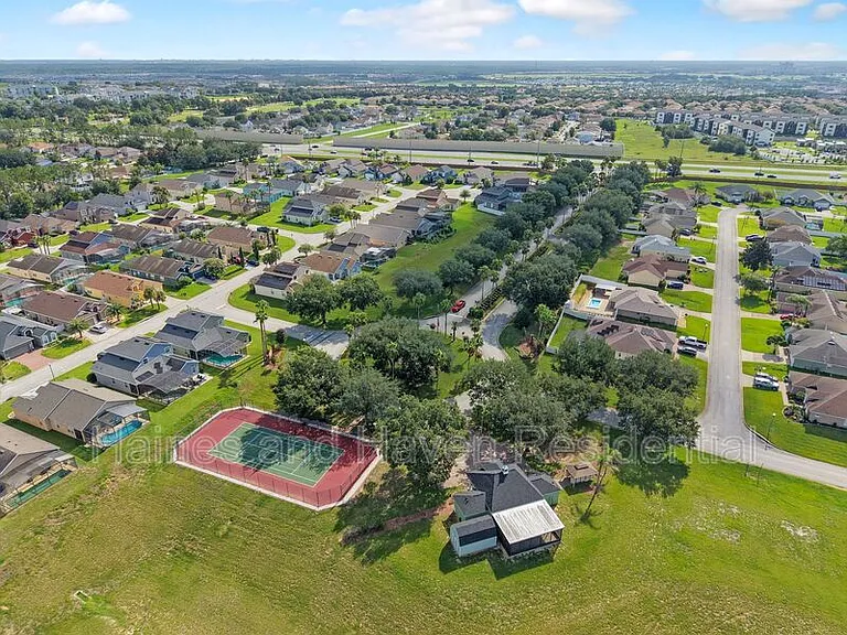 403 Corvina Dr — Photo 16