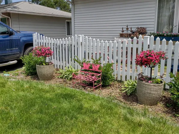 3305 Dornell Ave, South Chicago Heights, IL 60411