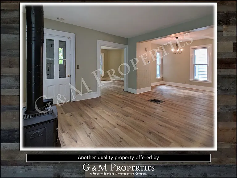 18 Hickory St — Photo 4