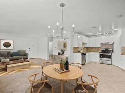 18555 Collins St APT C30, Tarzana, CA, 91356