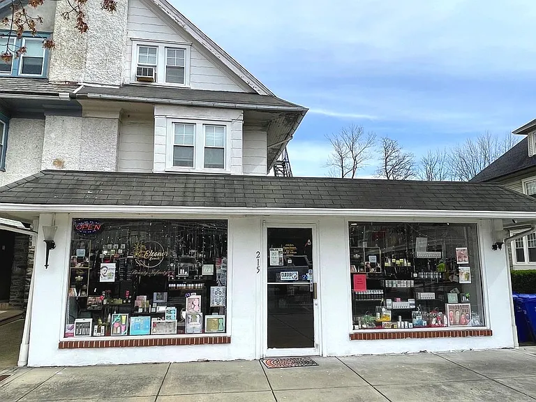 215 S Easton Rd #3 — Photo 1