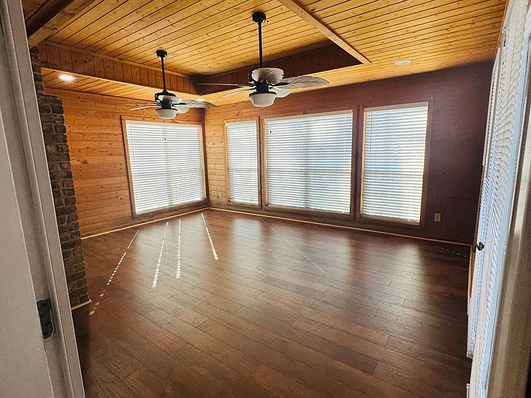 115 Fairview Dr — Photo 14