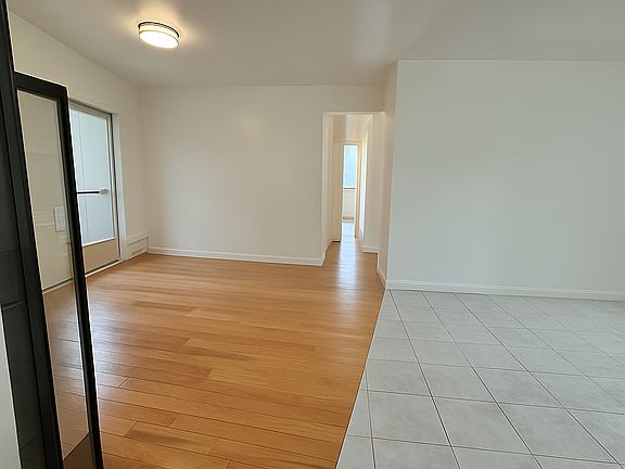3rd image of 186 Burbank Ave #1