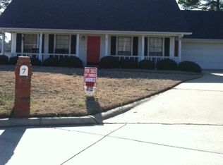 7 Jeffrey Cir, Wake Village, TX 75501