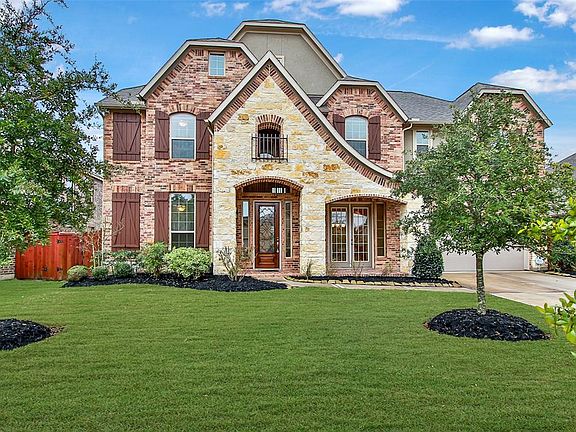 2nd image of 22742 Soaring Woods Ln