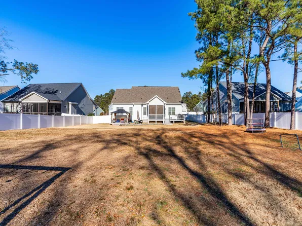 820 Trumpet Vine Ct, Wendell, NC 27591