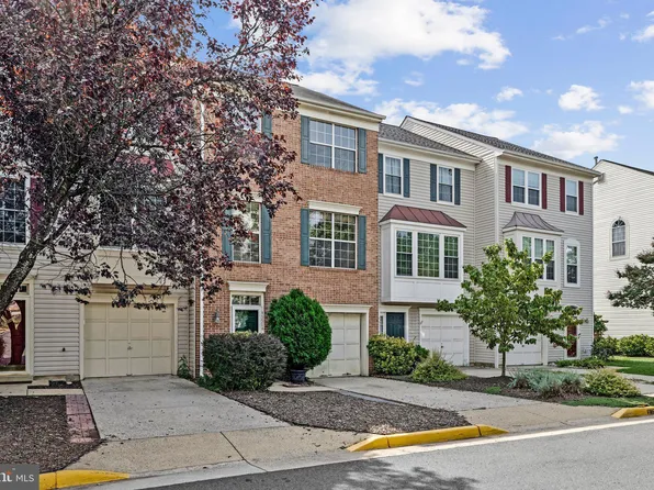 45514 Baggett Ter, Sterling, VA 20166