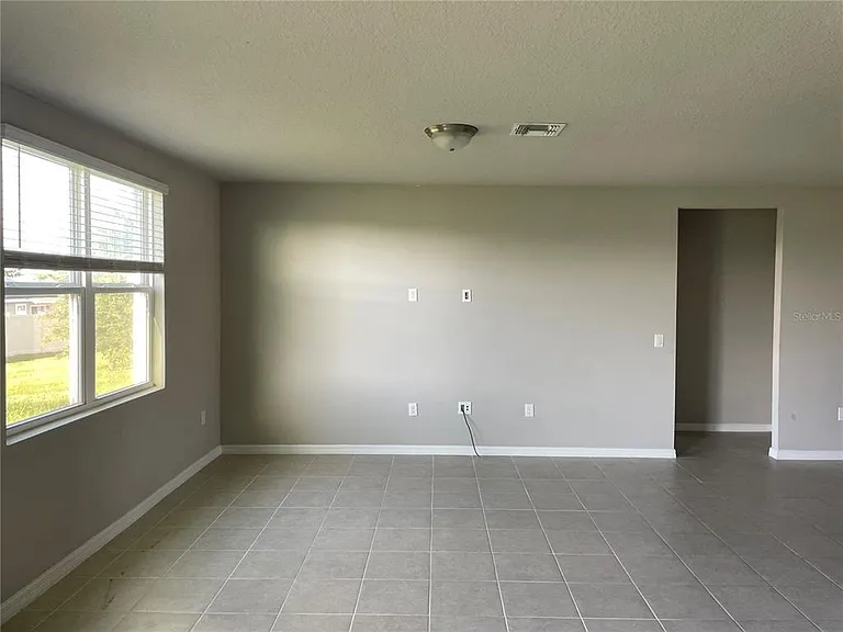 3212 Weitzel Dr — Photo 20