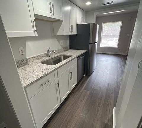 5th image of 6428 Baker Ct #D