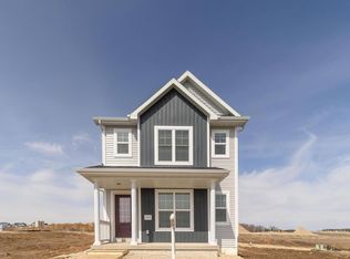 813 Indigo Ln, Waunakee, WI 53597