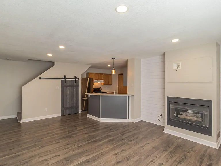 Bright Living room and fireplace