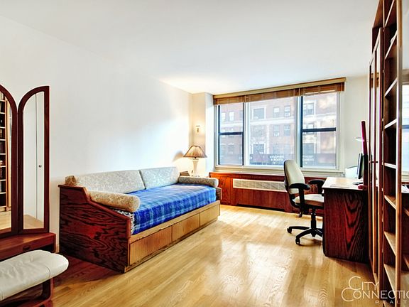 3rd image of 200 W 79th St APT 2J