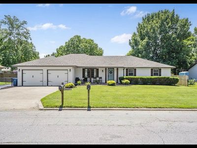 108 W Lorene St, Nixa MO - Owner Finance Home