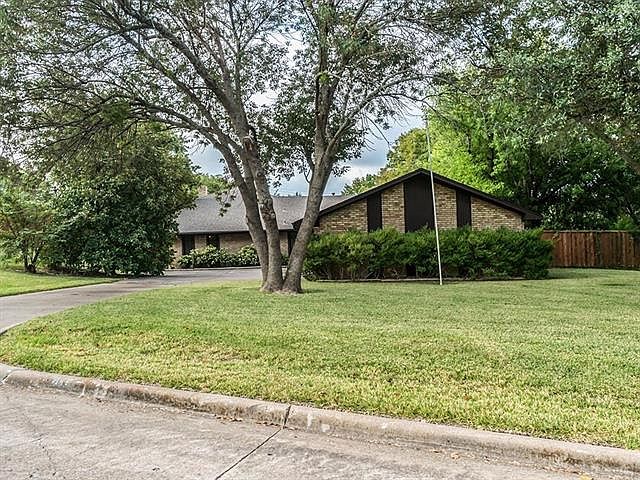 1st image of 203 Glenn Ave