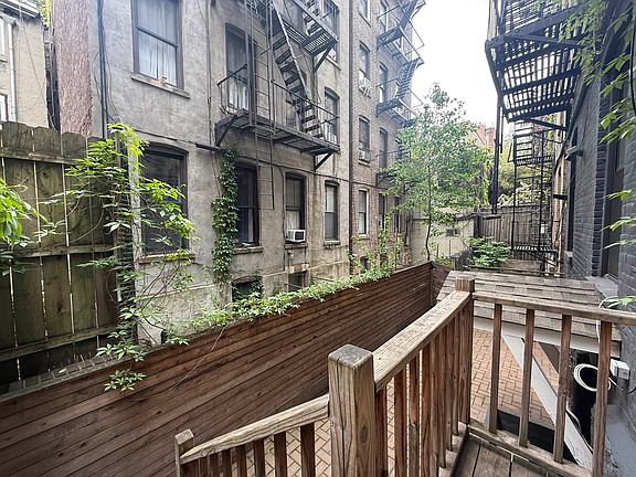 2nd image of 216 W 22nd St APT 1R