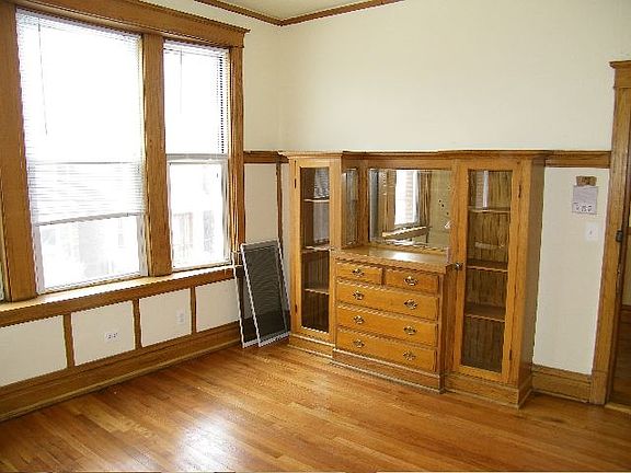 5th image of 817 N Campbell Ave #3