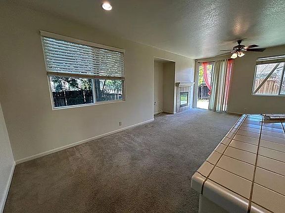 5th image of 10033 Van Brocklin Way