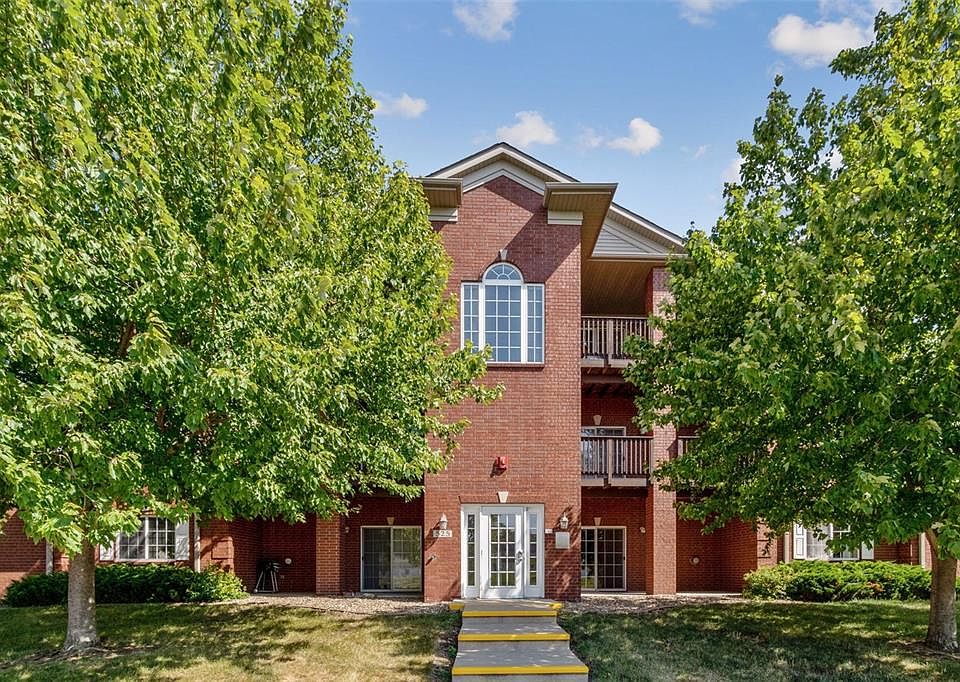 1st image of 525 Penn Ct APT 4