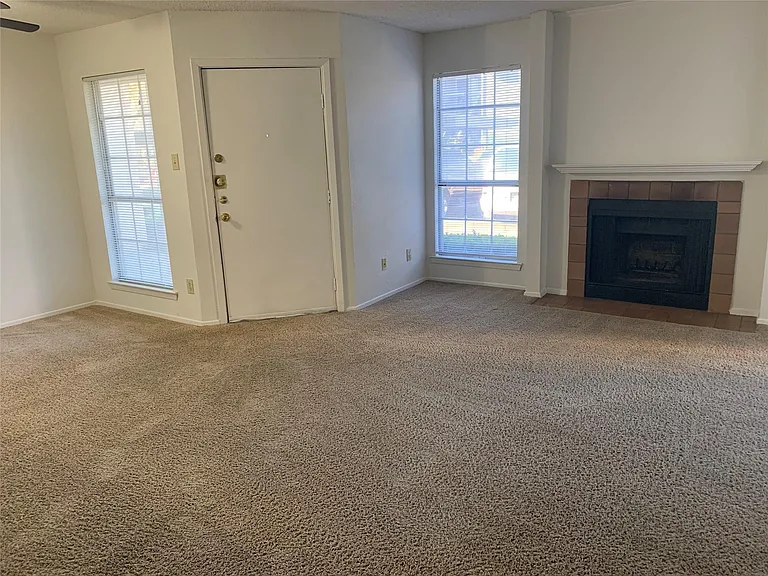 12480 Abrams Rd #1-204 — Photo 8