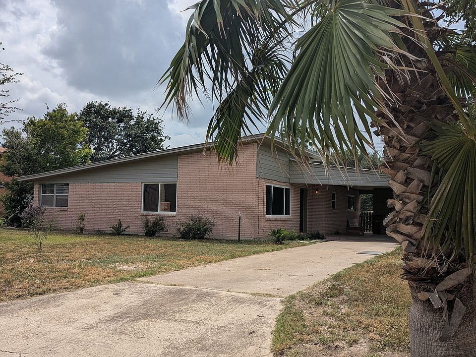 1st image of 1711 Charles Cir
